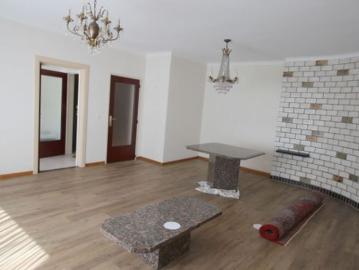 Appartement te huur in Sint Amandsberg voor € 1.150 met 2 slaapkamers
