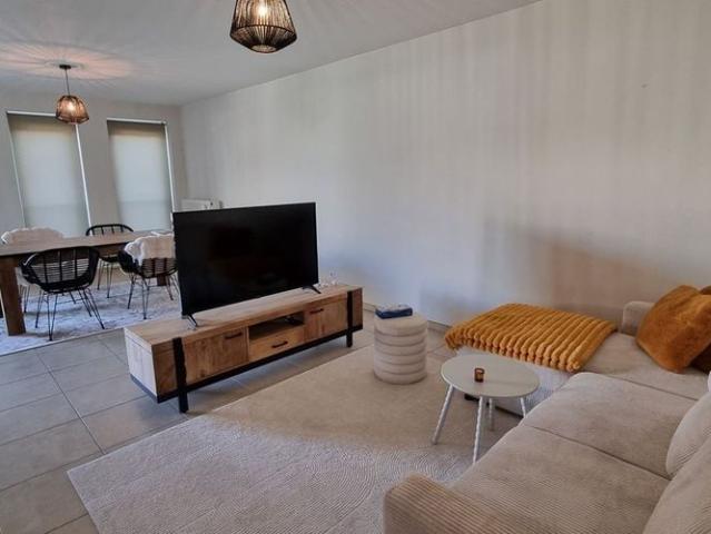 Appartement te huur in Sint Amandsberg voor € 980 met 2 slaapkamers
