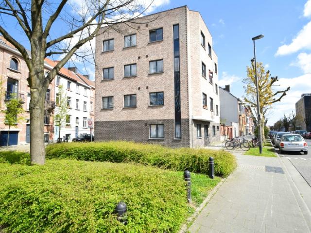 Appartement te huur in Sint Amandsberg met 1 slaapkamer