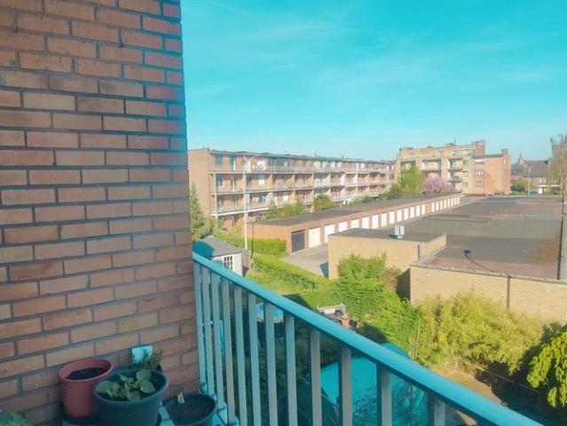 Appartement te huur in Sint Andries voor € 795 met 2 slaapkamers