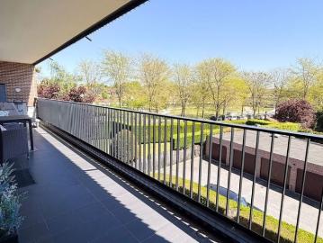 Appartement te huur in Sint Andries voor € 965 met 2 slaapkamers