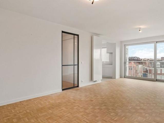 Appartement te huur in Sint Andries voor € 900 met 2 slaapkamers