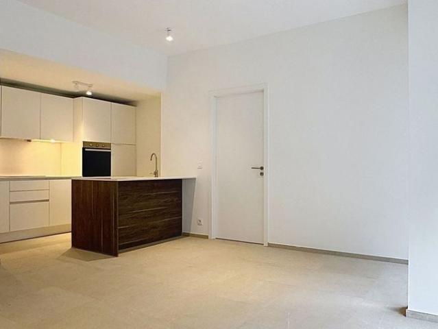 Appartement te huur in Sint Gillis voor € 1.600 met 2 slaapkamers