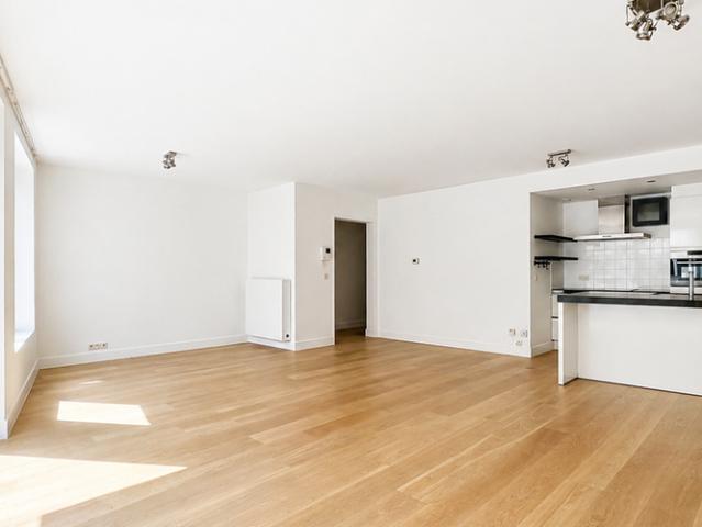 Appartement te huur in Sint Gillis voor € 1.750 met 3 slaapkamers