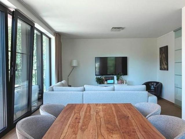 Appartement te huur in Sint Denijs Westrem voor € 1.085 met 2 slaapkamers