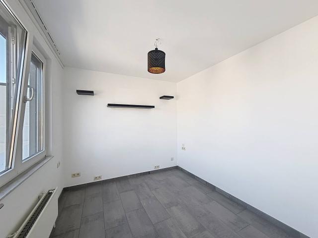Appartement te huur in Sint Jans Molenbeek met 2 slaapkamers