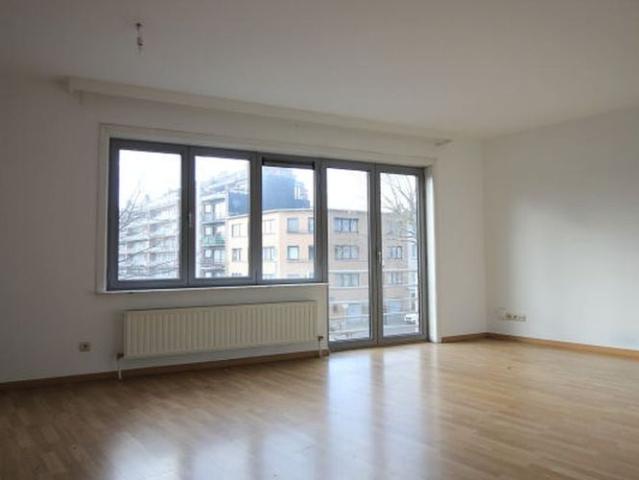 Appartement te huur in Sint Jans Molenbeek voor € 910 met 1 slaapkamer