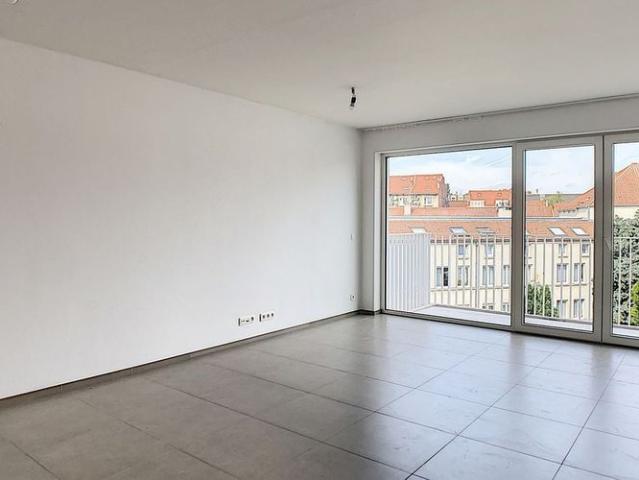 Appartement te huur in Sint Jans Molenbeek voor € 950 met 1 slaapkamer