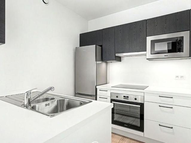 Appartement te huur in Sint Lambrechts Woluwe voor € 1.250 met 1 slaapkamer