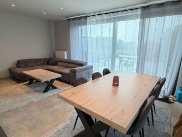 Appartement te huur in Sint Lievens Esse voor € 900 met 2 slaapkamers