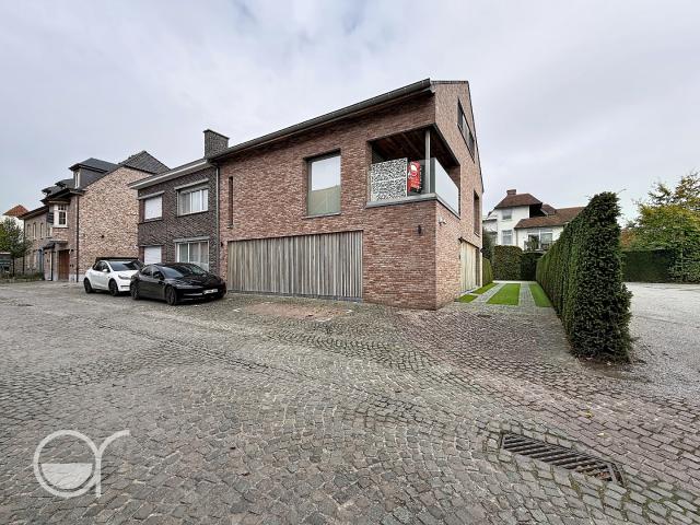 Appartement te huur in Sint Martens Latem met 2 slaapkamers