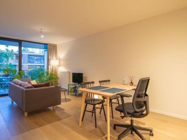 Appartement te huur in Sint Michiels voor € 850 met 1 slaapkamer