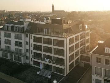 Appartement te huur in Sint Niklaas voor € 1.225 met 2 slaapkamers