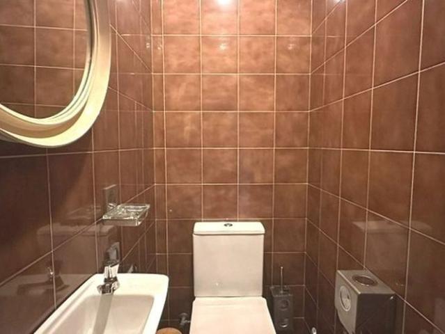 Appartement te huur in Sint Niklaas voor € 800 met 2 slaapkamers