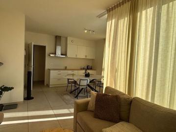 Appartement te huur in Sint Niklaas voor € 910 met 1 slaapkamer