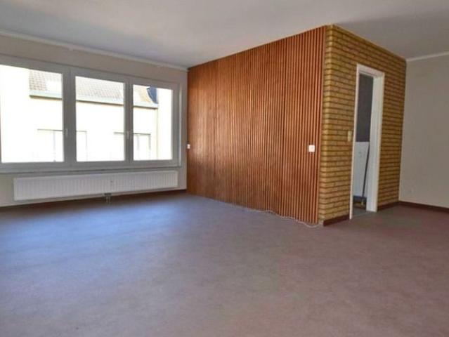 Appartement te huur in Sint Pieters Leeuw voor € 900 met 2 slaapkamers