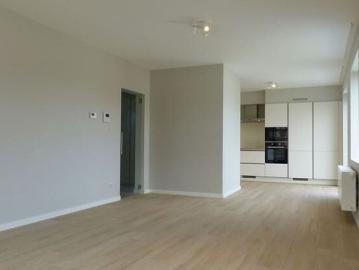 Appartement te huur in Sint Truiden voor € 1.250 met 4 slaapkamers