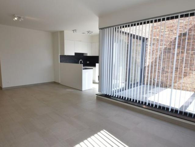 Appartement te huur in Sint Truiden voor € 760 met 1 slaapkamer