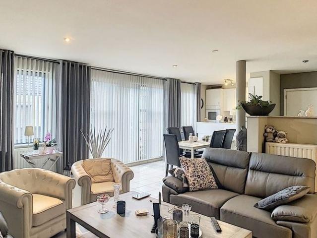 Appartement te huur in Tessenderlo voor € 950 met 4 slaapkamers
