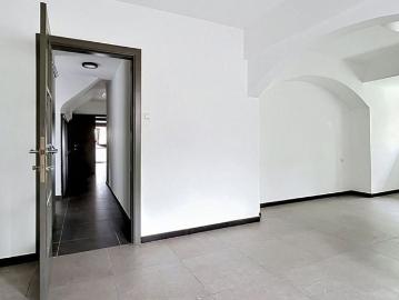 Appartement te huur in Tienen voor € 1.100 met 3 slaapkamers