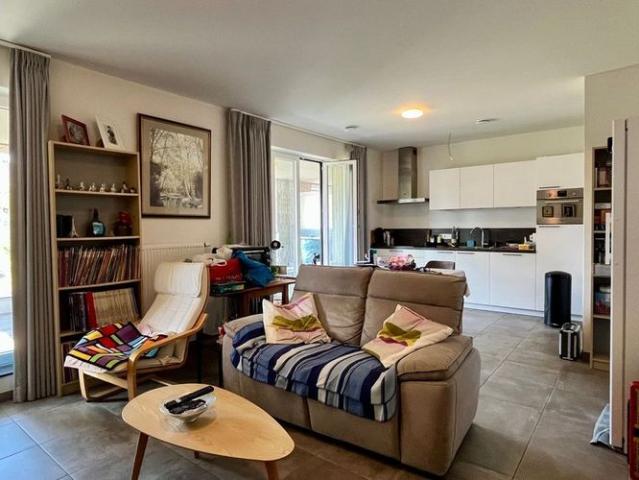 Appartement te huur in Tienen voor € 950 met 2 slaapkamers