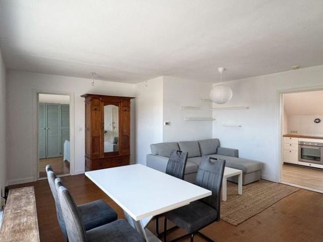 Appartement te huur in Tongeren voor € 850 met 1 slaapkamer