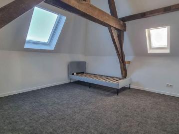 Appartement te huur in Tournai voor € 585 met 2 slaapkamers