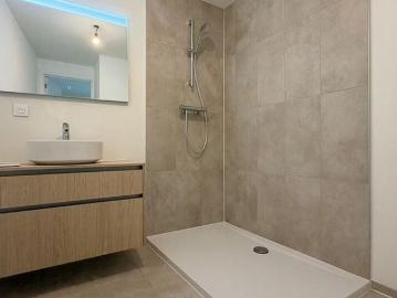 Appartement te huur in Tournai voor € 800 met 1 slaapkamer
