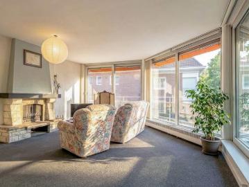 Appartement te huur in Tournai voor € 800 met 2 slaapkamers
