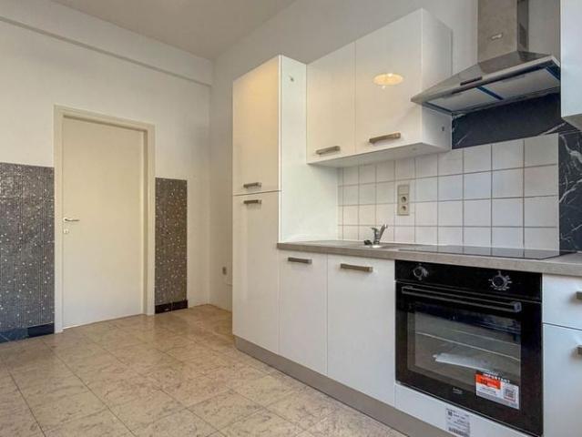 Appartement te huur in Tournai voor € 850 met 2 slaapkamers