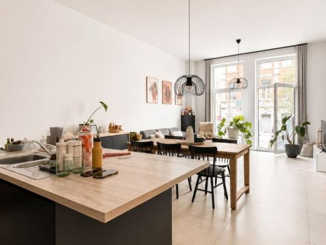 Appartement te huur in Tournai voor € 850 met 2 slaapkamers