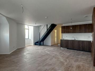 Appartement te huur in Tournai voor € 900 met 2 slaapkamers