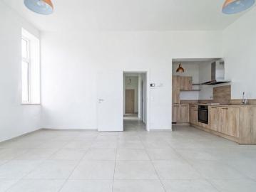 Appartement te huur in Tournai voor € 975 met 2 slaapkamers