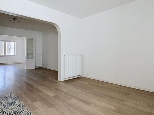 Appartement te huur in Ukkel voor € 1.450 met 2 slaapkamers