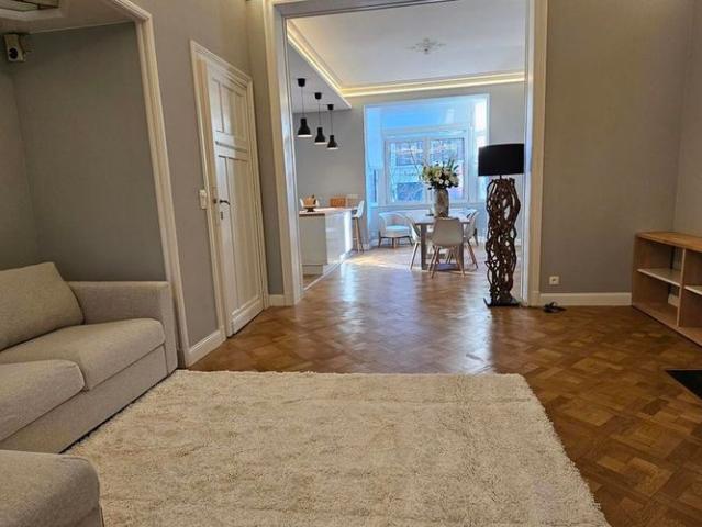 Appartement te huur in Ukkel voor € 1.650 met 1 slaapkamer