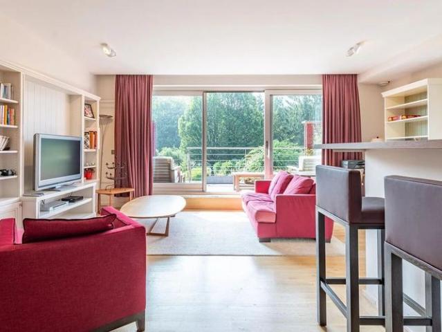 Appartement te huur in Ukkel voor € 1.700 met 1 slaapkamer