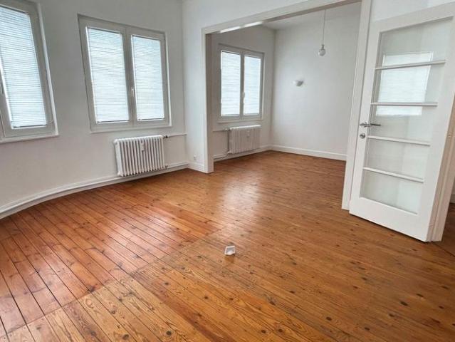 Appartement te huur in Ukkel voor € 1.200 met 2 slaapkamers