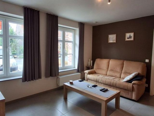 Appartement te huur in Vinkt voor € 750 met 1 slaapkamer