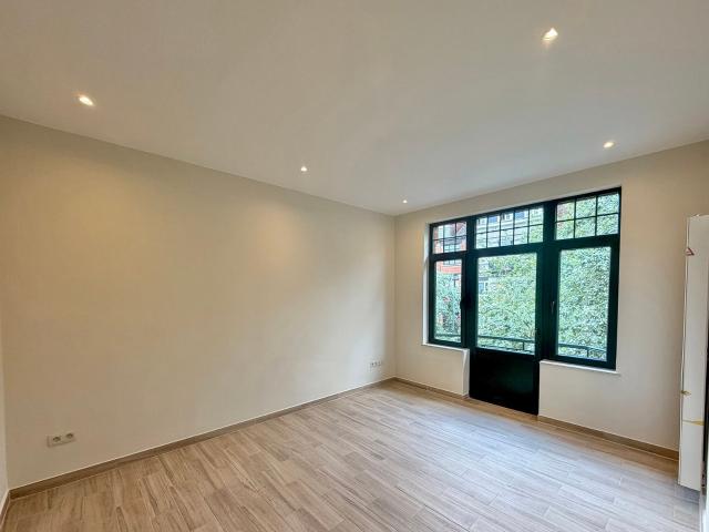 Appartement te huur in Vorst met 2 slaapkamers