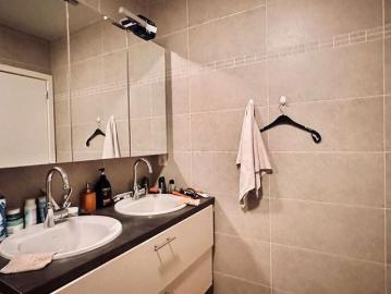 Appartement te huur in Vrasene voor € 850 met 2 slaapkamers