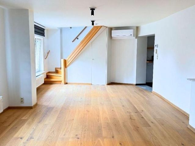 Appartement te huur in Vreren voor € 970 met 2 slaapkamers
