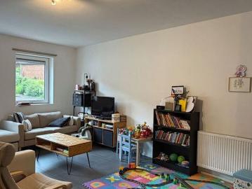 Appartement te huur in Wasmes voor € 860 met 2 slaapkamers