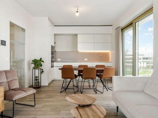 Appartement te huur in Waregem voor € 1.100 met 2 slaapkamers