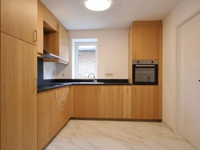 Appartement te huur in Wellen voor € 900 met 2 slaapkamers