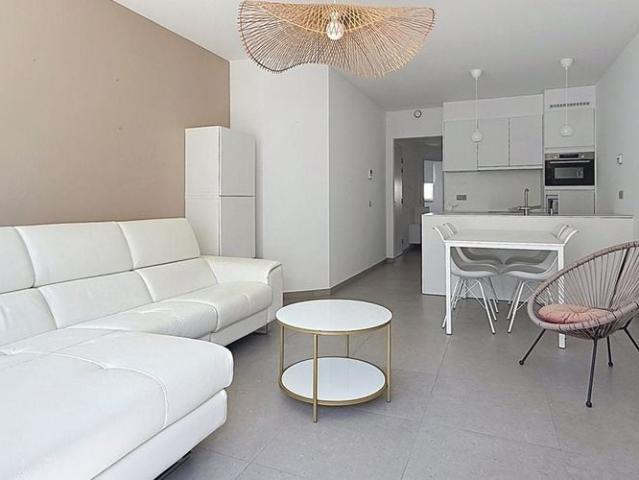 Appartement te huur in Westende voor € 1.050 met 2 slaapkamers
