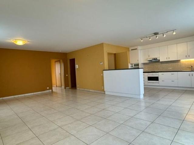 Appartement te huur in Westende voor € 950 met 2 slaapkamers