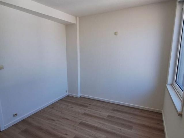 Appartement te huur in Wetteren voor € 750 met 1 slaapkamer