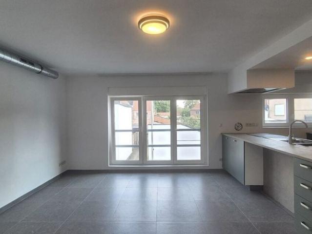 Appartement te huur in Wetteren voor € 925 met 1 slaapkamer