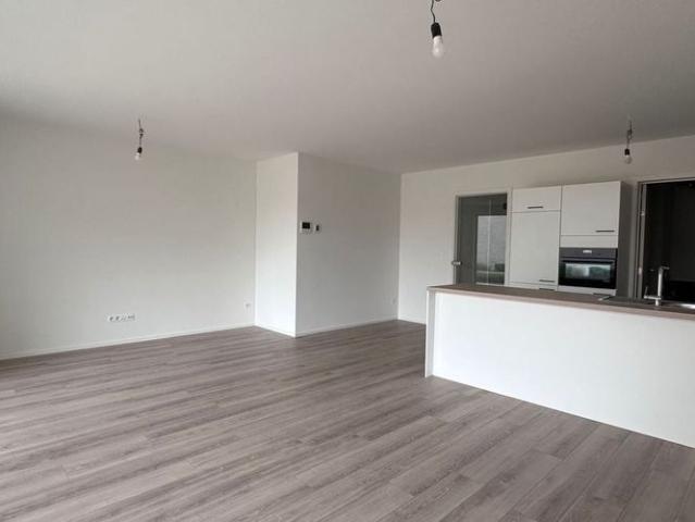Appartement te huur in Willebroek voor € 910 met 1 slaapkamer