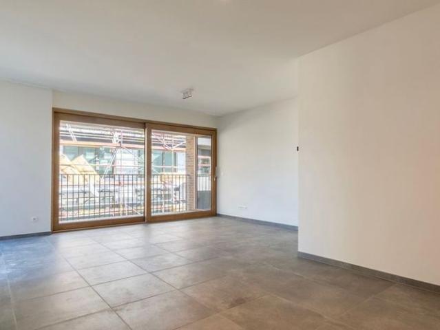 Appartement te huur in Wilrijk voor € 895 met 1 slaapkamer